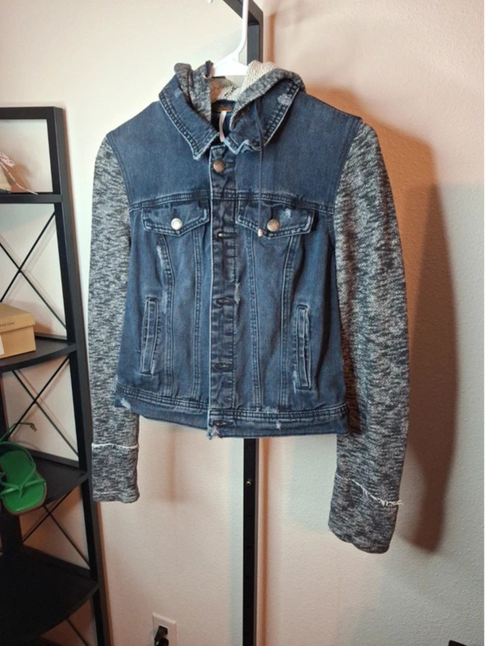 Free People Denim Jacket Hoodie size S - Picture 3 of 9